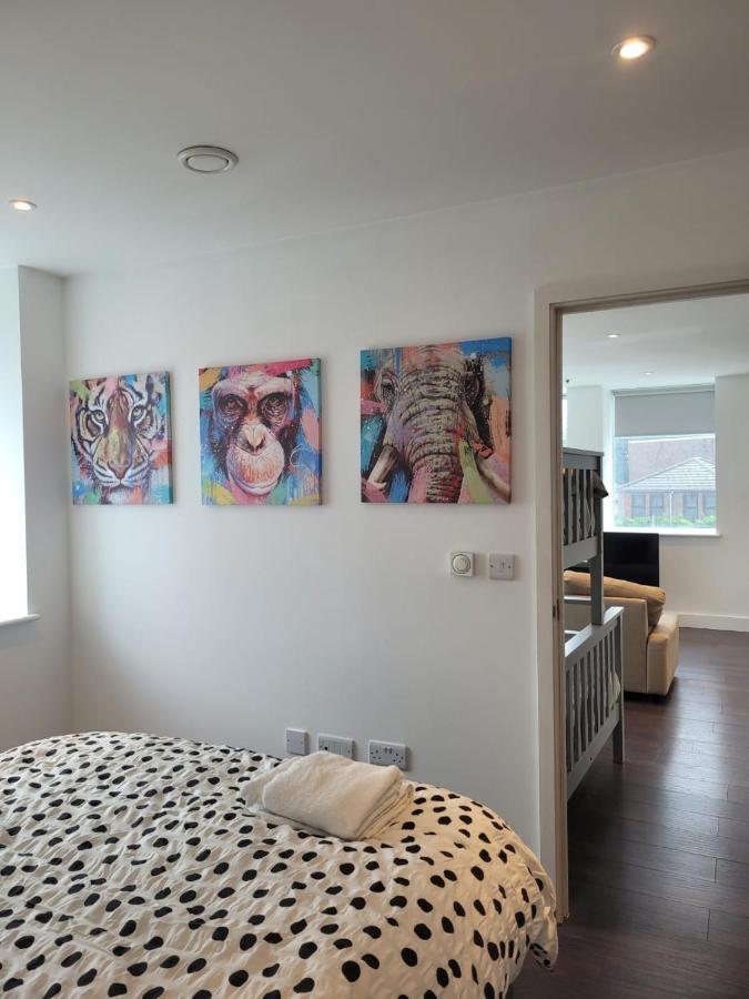 شقة 2Br Chic London Sleep 9 Bp7 المظهر الخارجي الصورة